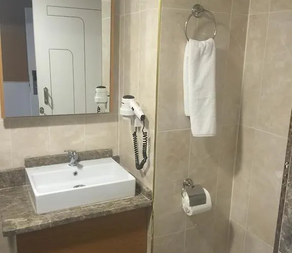 Отель Grand Kayalar 3*