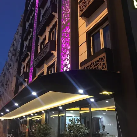 Отель Grand Kayalar 3*