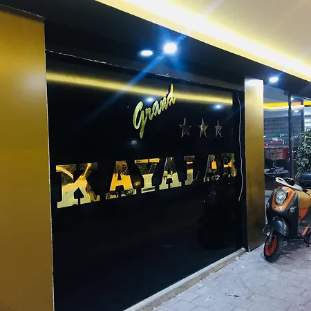 Отель Grand Kayalar 3*